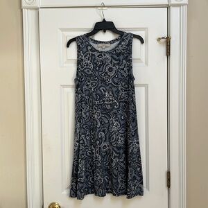 Loft sleeveless knee length dress, blue & white Size S